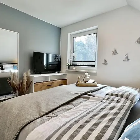 Holiday Home With 2 Bedrooms *